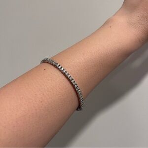 NEW Elegant Silver Diamond Tennis Bracelet